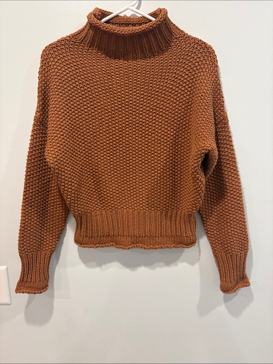 She + Sky Sweaters - She + Sky Chunky Turtleneck Sweater - Rust ptp 22 length 21.5 waist 17